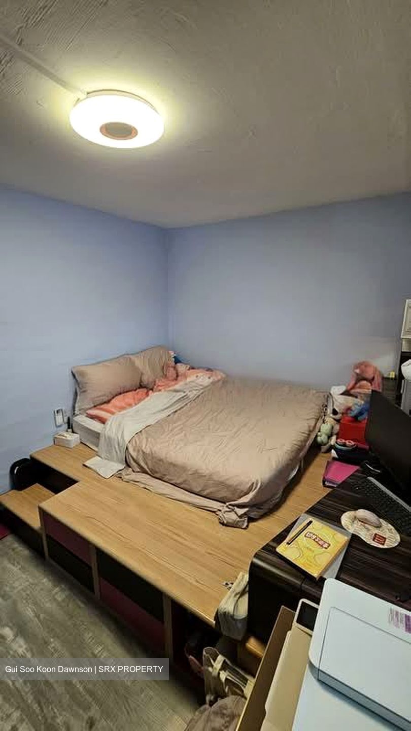 Blk 238 Gombak Gardens (Bukit Batok), HDB 3 Rooms #570231811